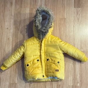 EUC 7 For All Mankind Yellow Puffer Jacket With A Faux Fur Lined Hood - 2T